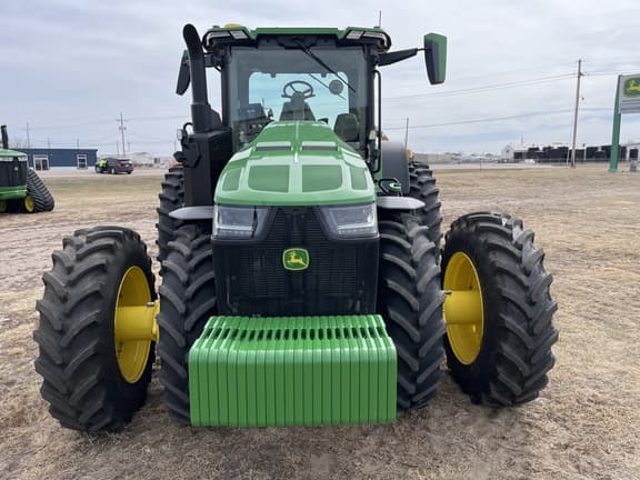 Image of John Deere 8R 310 equipment image 1