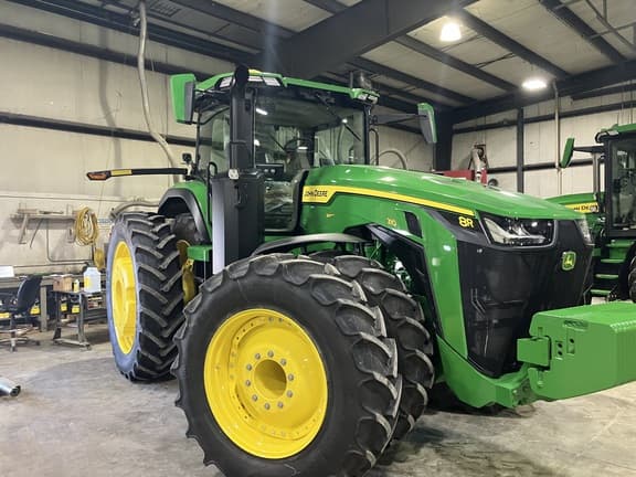 Image of John Deere 8R 310 equipment image 1