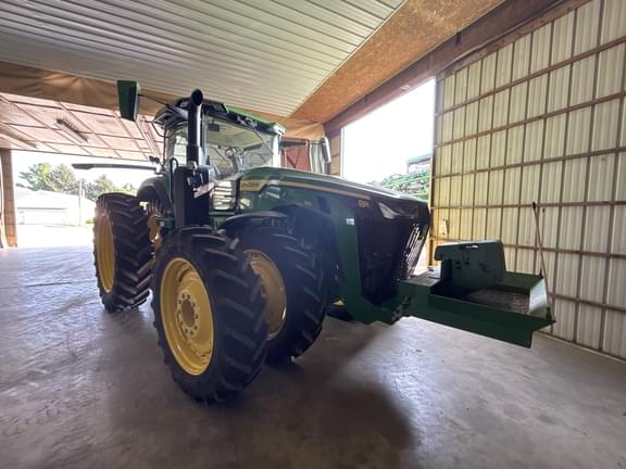 Image of John Deere 8R 310 equipment image 3