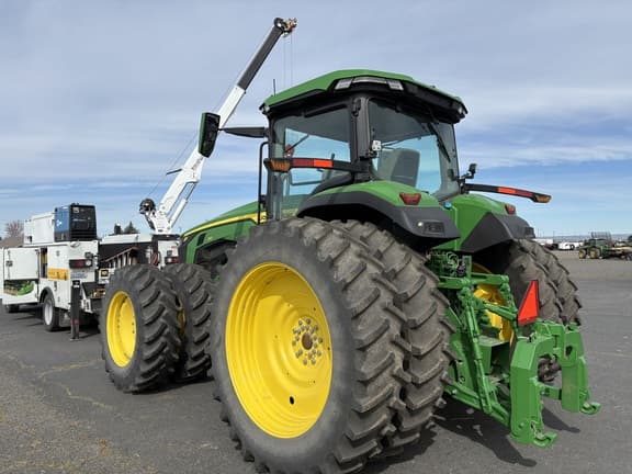 Image of John Deere 8R 310 equipment image 3