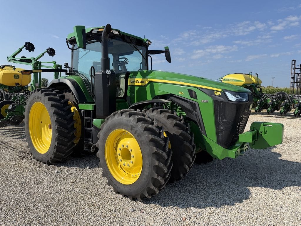 2025 John Deere 8R 310 Equipment Image0