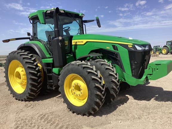 2025 John Deere 8R 310 Equipment Image0
