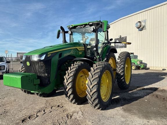 2025 John Deere 8R 340 Equipment Image0