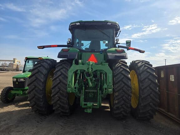 Image of John Deere 8R 340 equipment image 2