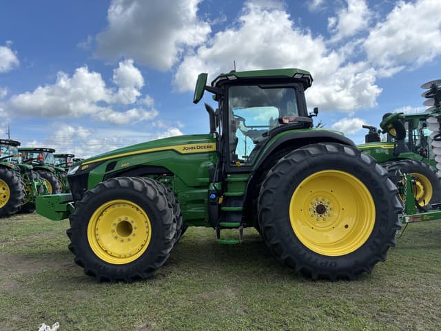 Image of John Deere 8R 340 equipment image 1