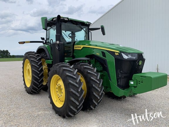 2025 John Deere 8R 340 Equipment Image0