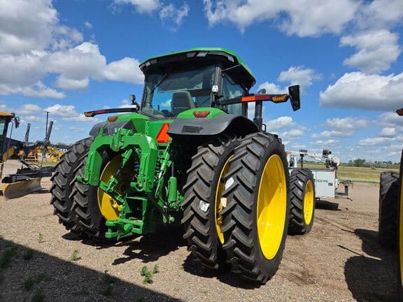 Image of John Deere 8R 340 equipment image 3