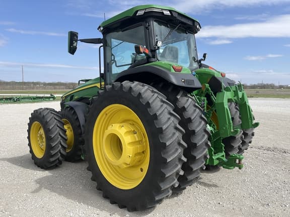 Image of John Deere 8R 340 equipment image 3
