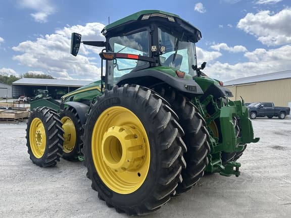 Image of John Deere 8R 340 equipment image 4