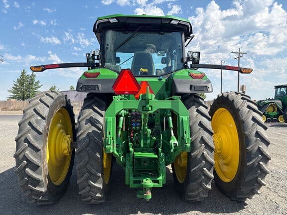 Image of John Deere 8R 340 equipment image 3