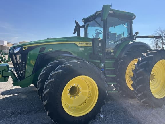Image of John Deere 8R 340 equipment image 1