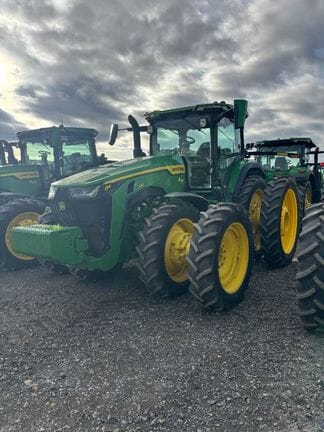 2025 John Deere 8R 340 Equipment Image0