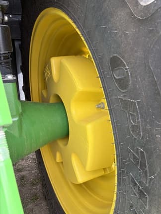 Image of John Deere 8R 340 equipment image 3