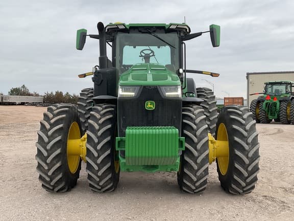 Image of John Deere 8R 340 equipment image 2