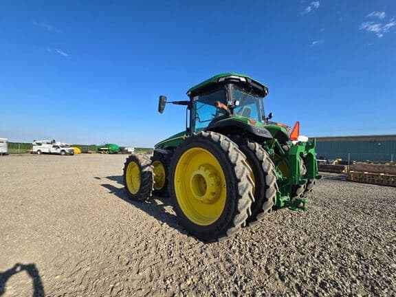 Image of John Deere 8R 340 equipment image 2