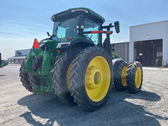 Image of John Deere 8R 340 equipment image 4