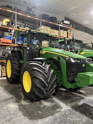 2025 John Deere 8R 340 Equipment Image0