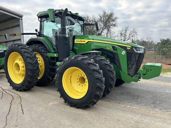 2025 John Deere 8R 340 Equipment Image0