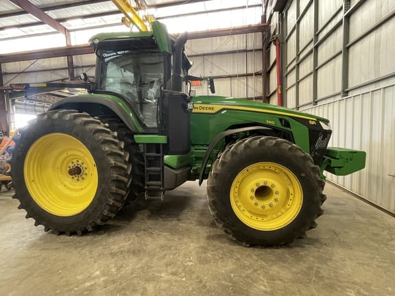 2025 John Deere 8R 340 Equipment Image0