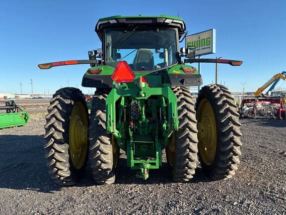 Image of John Deere 8R 340 equipment image 3