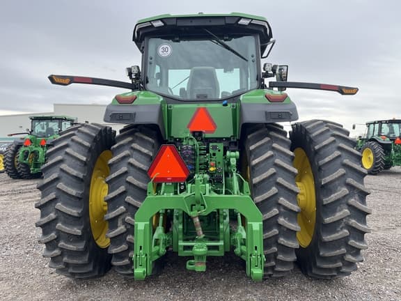 Image of John Deere 8R 340 equipment image 4