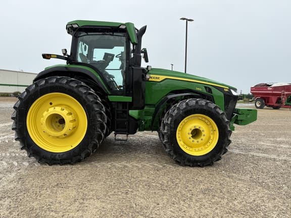 Image of John Deere 8R 340 equipment image 3