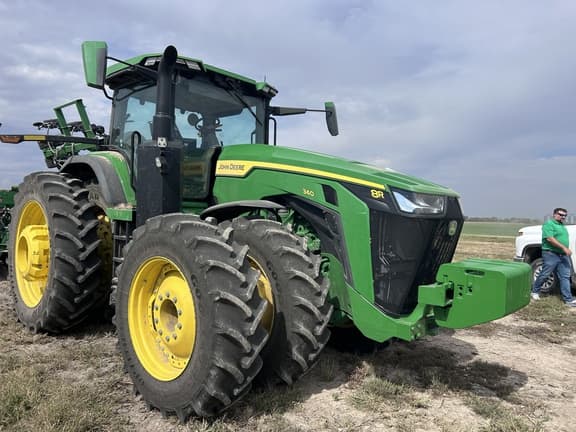 Image of John Deere 8R 340 equipment image 1
