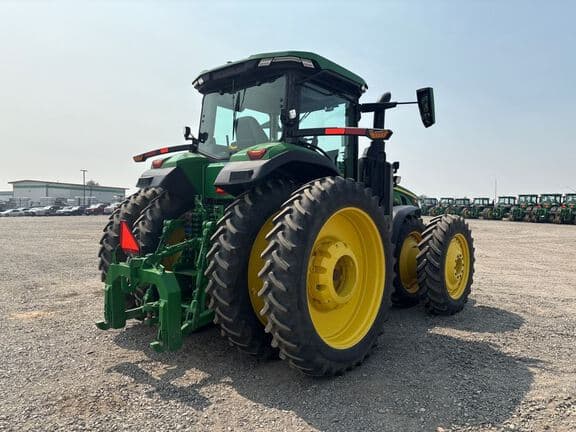 Image of John Deere 8R 340 equipment image 4