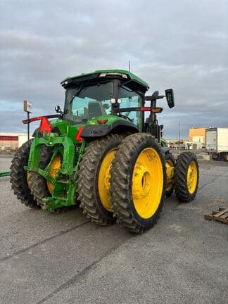 Image of John Deere 8R 340 equipment image 2