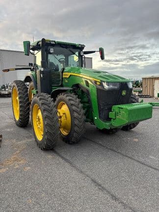 Image of John Deere 8R 340 equipment image 3