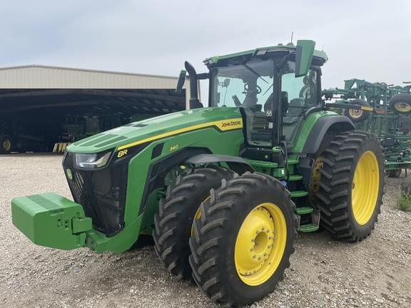Image of John Deere 8R 340 Primary image