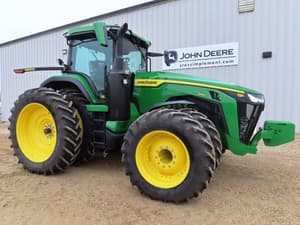 2025 John Deere 8R 340 Image