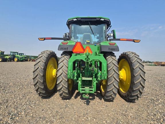 Image of John Deere 8R 340 equipment image 3