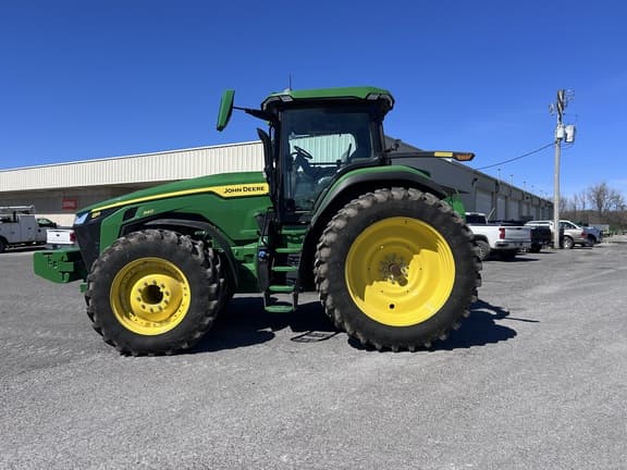 Image of John Deere 8R 340 equipment image 3