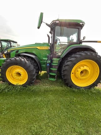 Image of John Deere 8R 340 equipment image 1