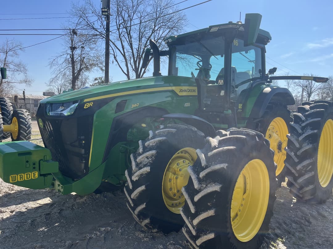 Image of John Deere 8R 340 Image 1