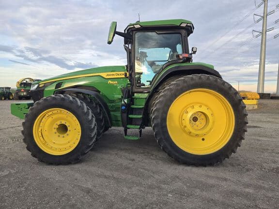 Image of John Deere 8R 340 equipment image 1