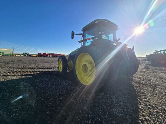 Image of John Deere 8R 340 equipment image 4