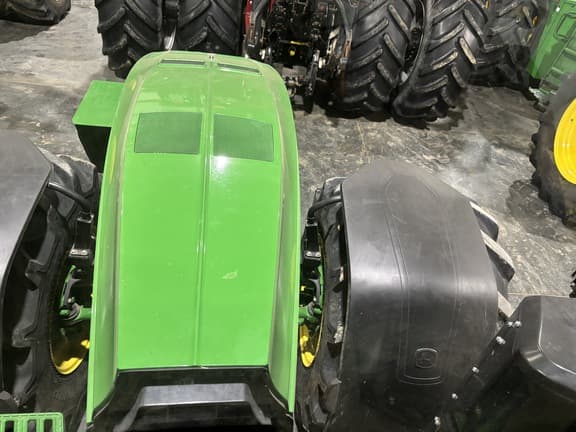 Image of John Deere 8R 340 equipment image 4