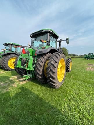 Image of John Deere 8R 340 equipment image 4