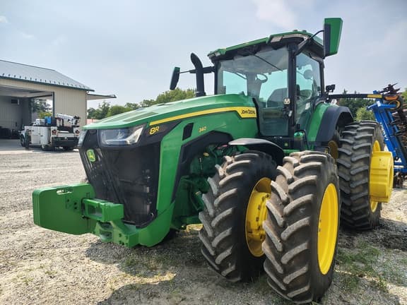 Image of John Deere 8R 340 equipment image 3