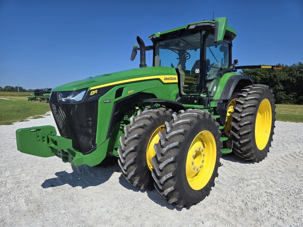 2025 John Deere 8R 340 Equipment Image0