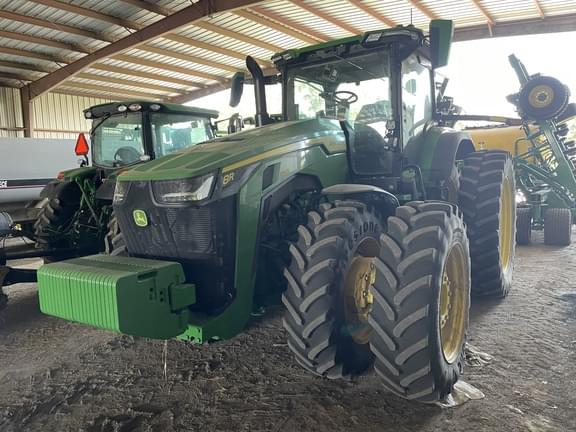 Image of John Deere 8R 340 equipment image 3