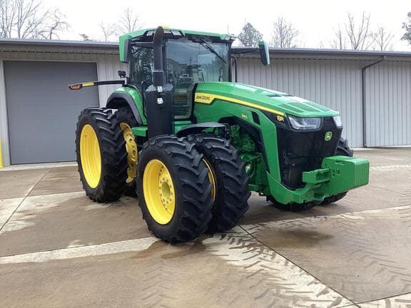 Image of John Deere 8R 340 equipment image 2