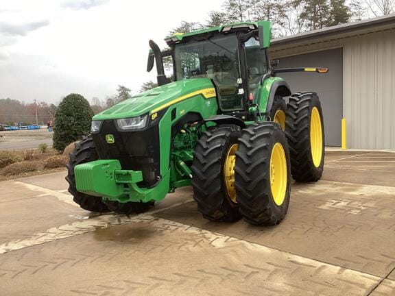 2025 John Deere 8R 340 Equipment Image0