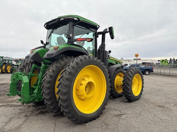 Image of John Deere 8R 340 equipment image 4