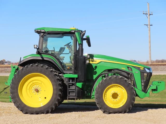 Image of John Deere 8R 340 equipment image 3