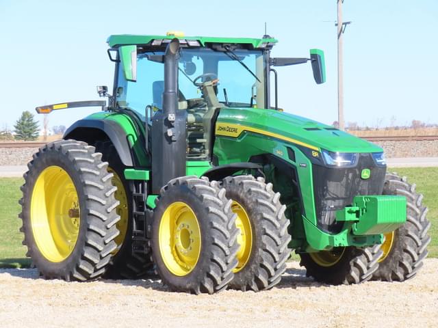 Image of John Deere 8R 340 equipment image 1