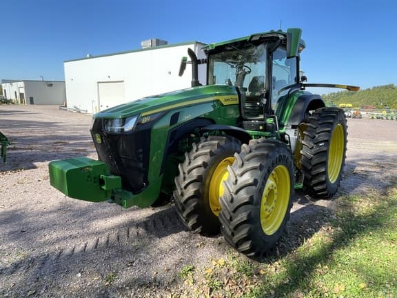 Image of John Deere 8R 340 equipment image 3
