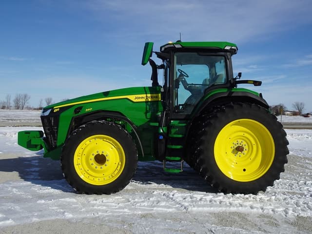 Image of John Deere 8R 340 equipment image 2